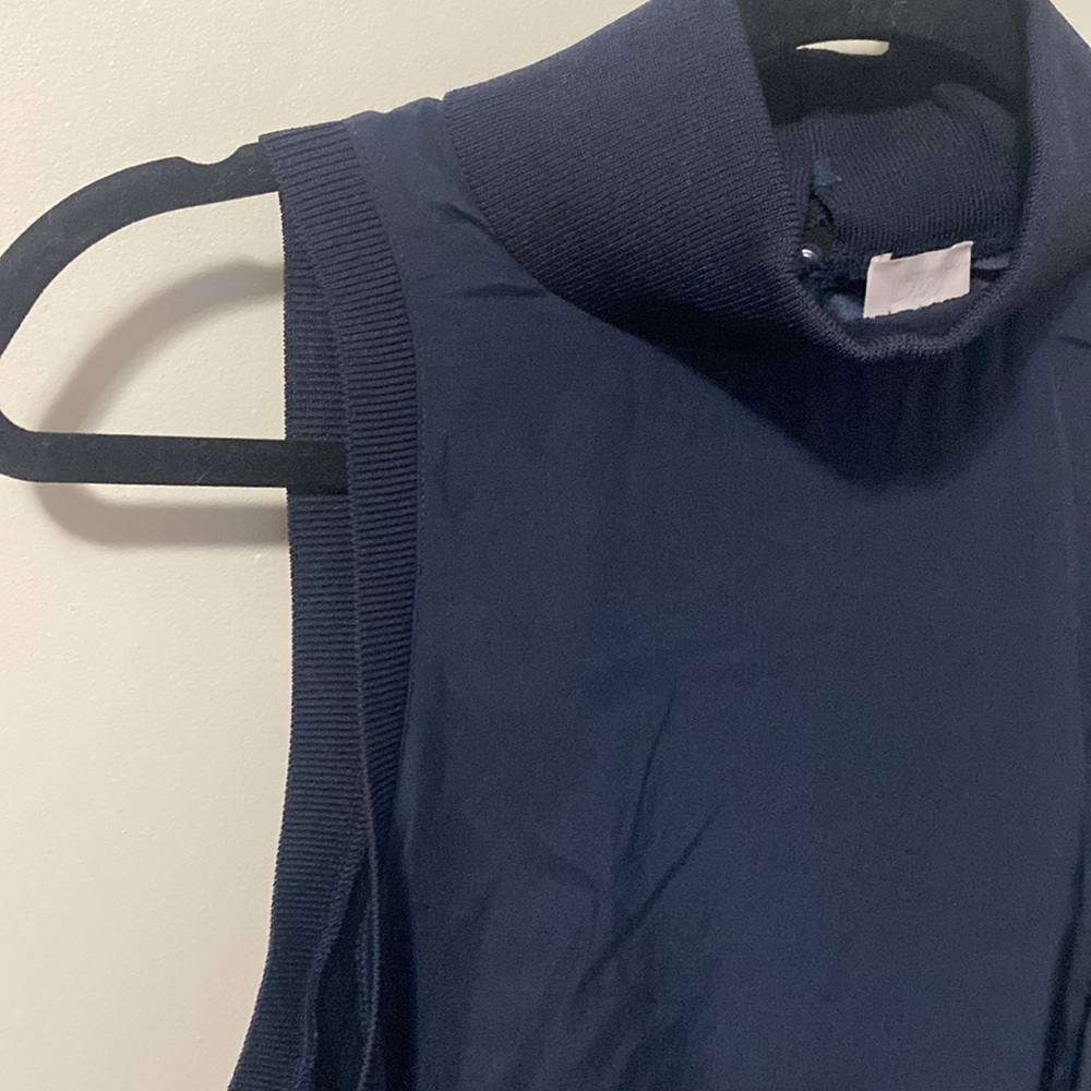 NWOT! CINQ À SEPT Lonny Sleeveless Turtleneck Silk Top - Picture 2 of 6
